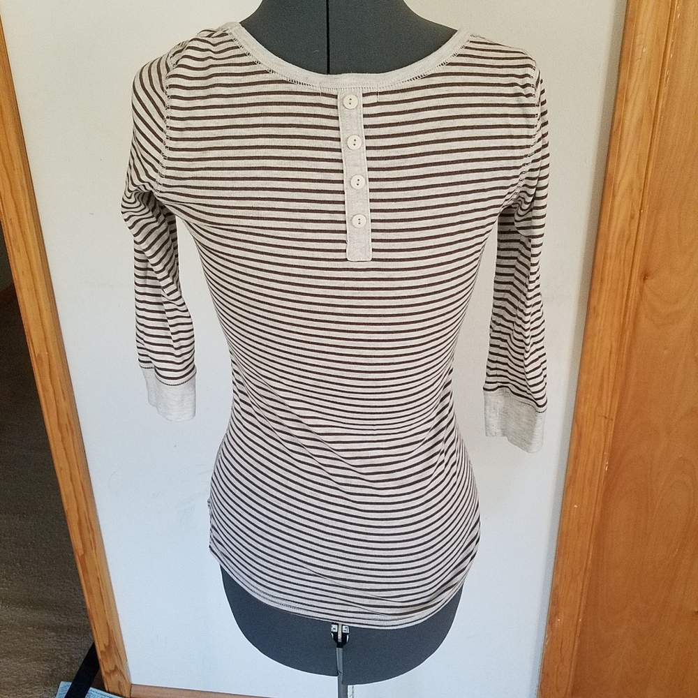 half sleeve top stripe tee shirt button details